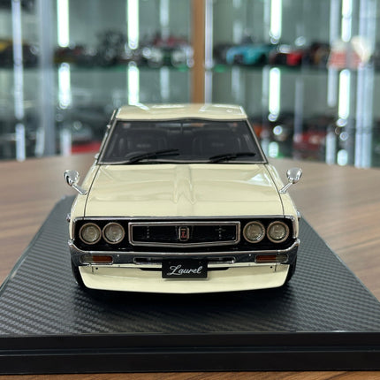 Ignition Model 1:18 Nissan Laurel 2000 SGX C130 White Resin Model - fine detailed model replica