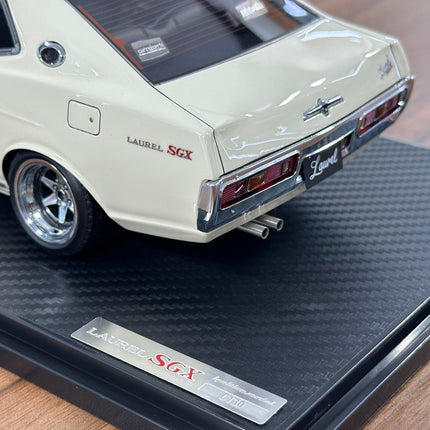 Ignition Model 1:18 Nissan Laurel 2000 SGX C130 White Resin Model - collectible scale model car