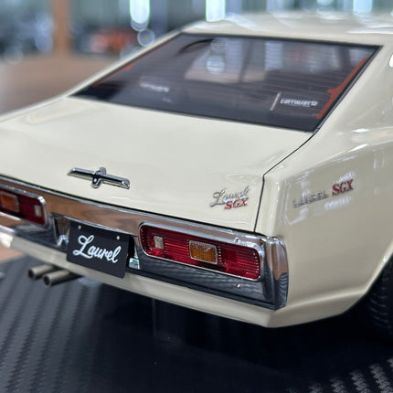 Ignition Model 1:18 Nissan Laurel 2000 SGX C130 White Resin Model - premium collector scale model