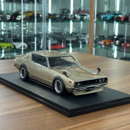 Ignition Model Nissan Skyline 2000 GT-R KPGC110 1/18 Resin Silver - detailed collector display model