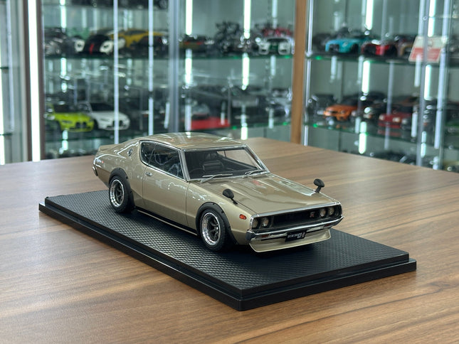 Ignition Model Nissan Skyline 2000 GT-R KPGC110 1/18 Resin Silver - detailed collector display model