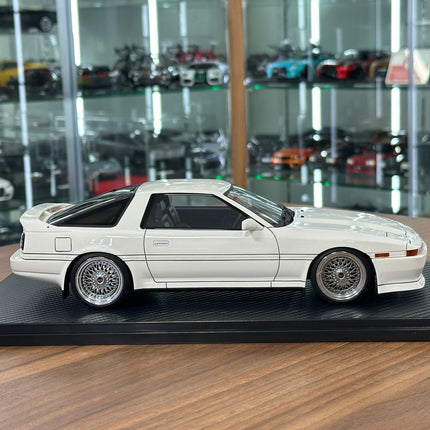 Ignition Model 1:18 Toyota Supra 3.0 GT LIMITED MA70 White Resin - collectible scale model car