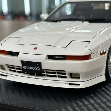 Ignition Model 1:18 Toyota Supra 3.0 GT LIMITED MA70 White Resin - detailed die-cast style model