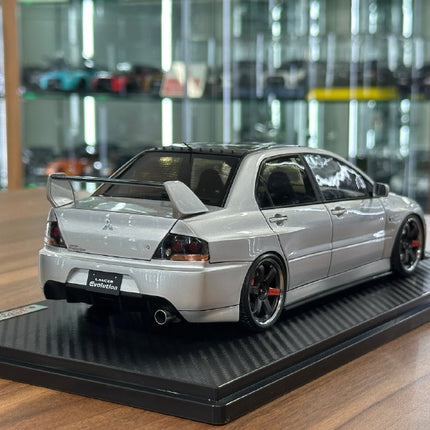 Ignition Model 1:18 Resin Mitsubishi Lancer Evolution IX CT9A Silver - fine detailed model replica