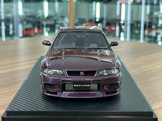 Ignition Model 1:18 Resin Nissan Skyline GT-R BCNR33 Midnight Purple - studio product photo of the scale model