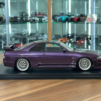 Ignition Model 1:18 Resin Nissan Skyline GT-R BCNR33 Midnight Purple - collectible scale model car