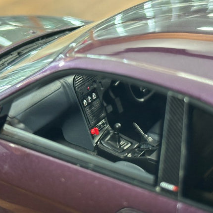 Ignition Model 1:18 Resin Nissan Skyline GT-R BCNR33 Midnight Purple - scale model for display