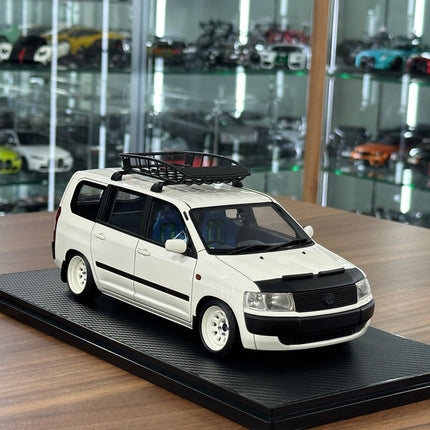 Ignition Model 1:18 Toyota Probox GL NCP51V White Resin - detailed collector display model