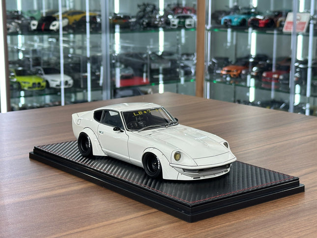 Ignition Model 1:18 Nissan LB-WORKS Fairlady Z S30 F31 White Resin - detailed collector display model