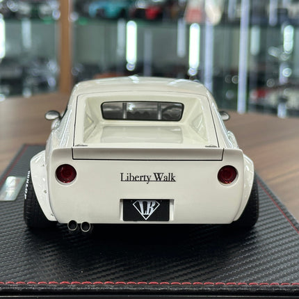 Ignition Model 1:18 Nissan LB-WORKS Fairlady Z S30 F31 White Resin - premium collector scale model