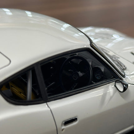 Ignition Model 1:18 Nissan LB-WORKS Fairlady Z S30 F31 White Resin - detailed die-cast style model