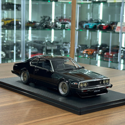 Ignition Model Nissan Skyline 2000 GT-ES C210 1/18 Resin Model Car Black - detailed collector display model