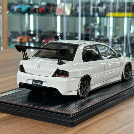 Ignition Model 1:18 Resin Mitsubishi Lancer Evolution IX CT9A White - fine detailed model replica