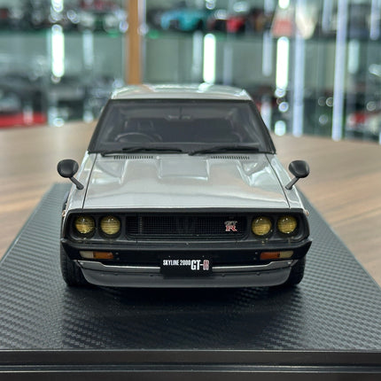 Ignition Model 1:18 Nissan Skyline 2000 GT-R KPGC110 Silver Custom Diecast Model - studio product photo of the scale model