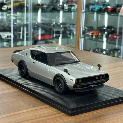 Ignition Model 1:18 Nissan Skyline 2000 GT-R KPGC110 Silver Custom Diecast Model - detailed collector display model