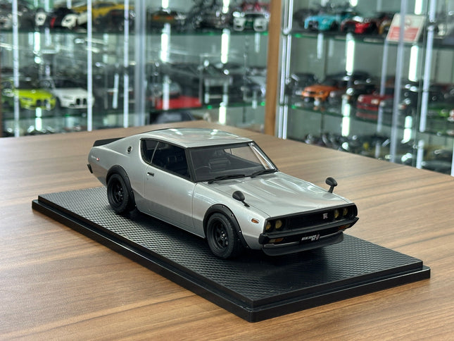 Ignition Model 1:18 Nissan Skyline 2000 GT-R KPGC110 Silver Custom Diecast Model - detailed collector display model