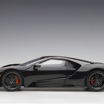 AutoArt Ford GT 2017 Black 1:18 Diecast Model Car - premium collector scale model