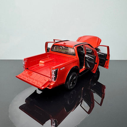 YX Car Model Isuzu Pickup Truck 1:18 Diecast Model Pickup - premium collector scale model