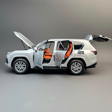 LCD Model Lexus LX600 1:18 Diecast Model Car - scale model collectible piece