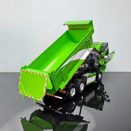 Jiefang J6 Muck Truck Green 1:24 Diecast Model Truck - scale model for display