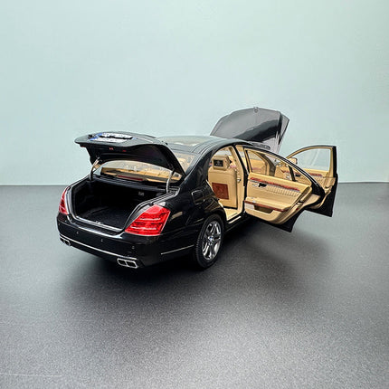 MH Mercedes-Benz S600L W221 Black 1:18 Diecast Model Car - detailed die-cast style model