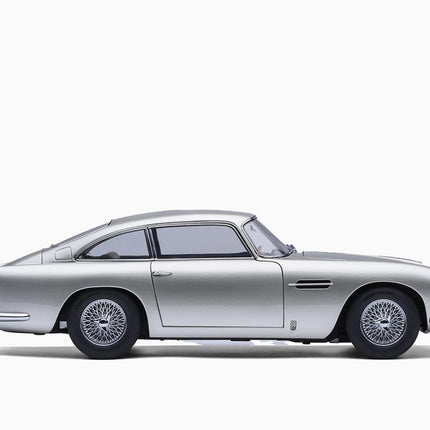 https://www.mydiecastcars.com/wp-content/uploads/2024/11/70287d-scaled-1.jpg