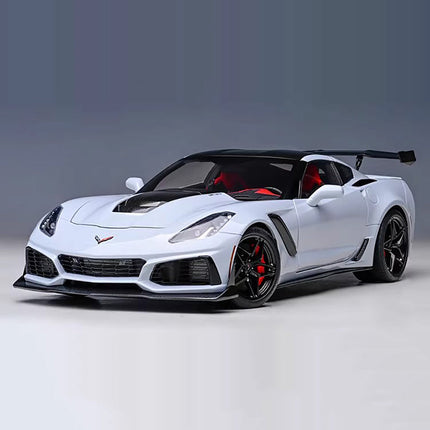 https://www.yxcarmodel.com/cdn/shop/files/71277.jpg?v=1726106359&width=1445