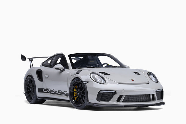 https://www.mydiecastcars.com/wp-content/uploads/2026/05/78180w-scaled-1.jpg