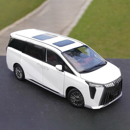 GAC Original Trumpchi GM8 1:18 Diecast Model Car - fine detailed model replica