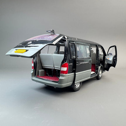 YX Car Model Mercedes-Benz MB100 Business Van White 1:24 Diecast Model Car - showroom-quality model replica
