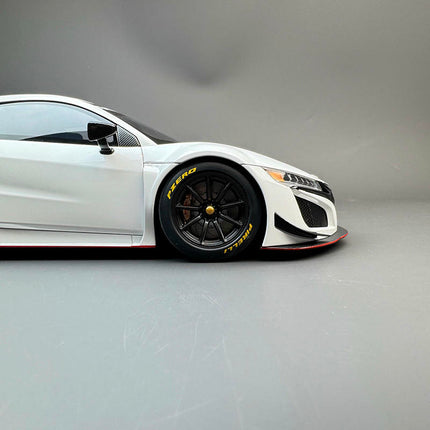 AutoArt Honda NSX GT3 - White 1:18 Diecast Model Car - scale model for display