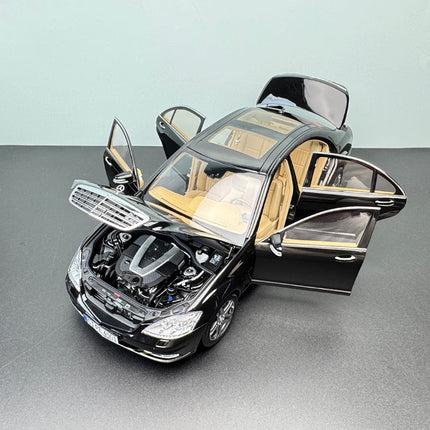 MH Mercedes-Benz S600L W221 Black 1:18 Diecast Model Car - collector edition scale model