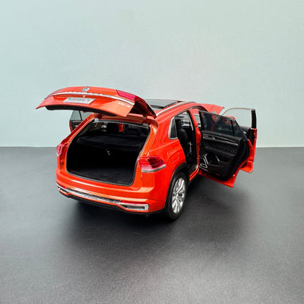 SAIC Volkswagen Original TERAMONT X Orange 1:18 Diecast Model Car - premium collector scale model