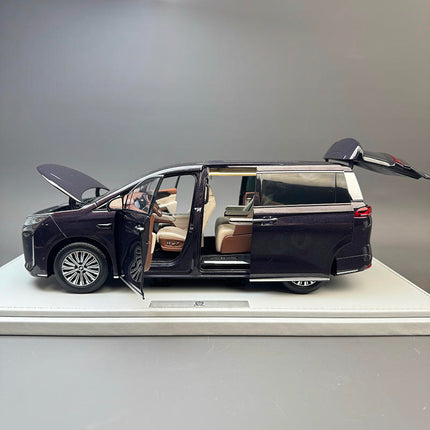 OEM BYD M9 Purple 1:18 Diecast Model Car - collector edition scale model