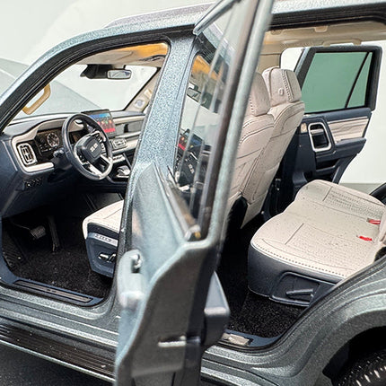 BAIC BJ60 Azure Stone Star Grey Off-Road SUV 1:18 Diecast Model Car - showroom-quality model replica