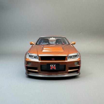 Motorhelix Nissan GT-R R34 Metallic Bronze 1:18 Diecast Model Car - fine detailed model replica