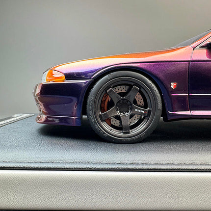 Motorhelix Nissan GT-R R32 Custom Purple 1:18 Diecast Model Car - detailed die-cast style model