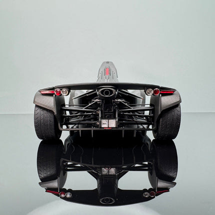 BAC MONO Racing Gray 1:18 Diecast Model Car - collector edition scale model