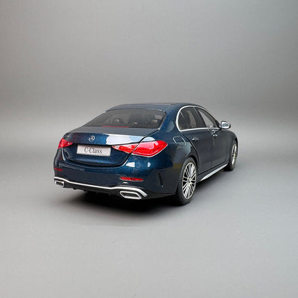 YX Car Model Mercedes-Benz C-Class C260 1:18 Diecast Model Car - detailed die-cast style model