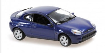 1:18 scale blue diecast model sports car, two-door coupe on white background