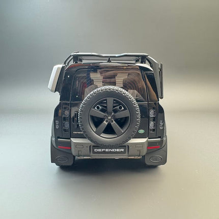 Almost Real Land Rover Defender 90 1:18 Diecast Model Car - collectible scale model car