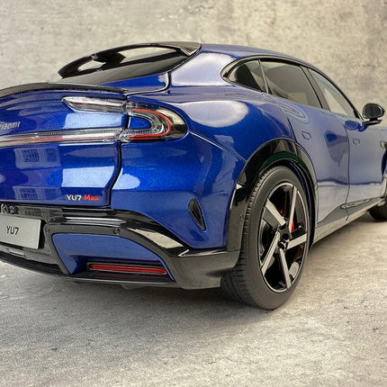 YX Car Model Xiaomi YU7 Blue 1:18 Diecast Model Car - collector edition scale model