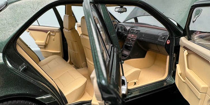 Norev Mercedes-Benz C-Class 1993 Wagon Green 1:18 Diecast Model Car - showroom-quality model replica