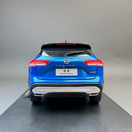YX Car Model Nissan Qashqai 1:18 Diecast Model Car - showroom-quality model replica