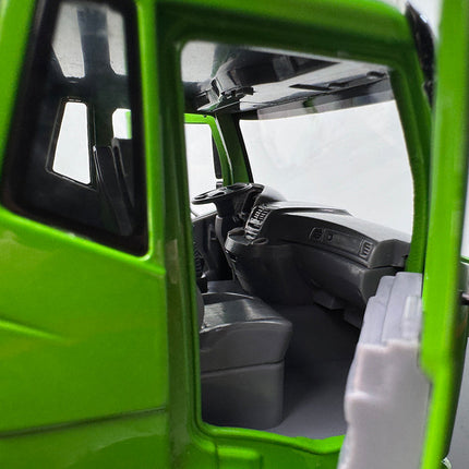 Jiefang J6 Muck Truck Green 1:24 Diecast Model Truck - showroom-quality model replica