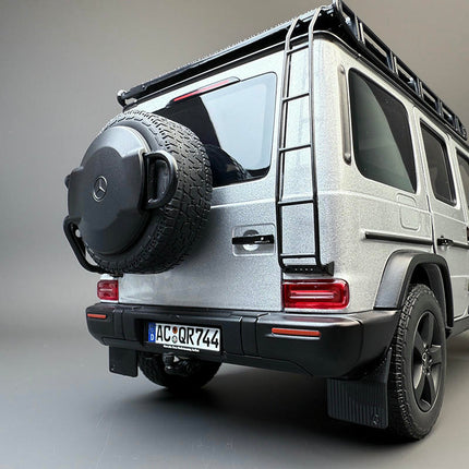 Norev Mercedes-Benz G500 4x42 1:18 Diecast Model Car - scale model for display