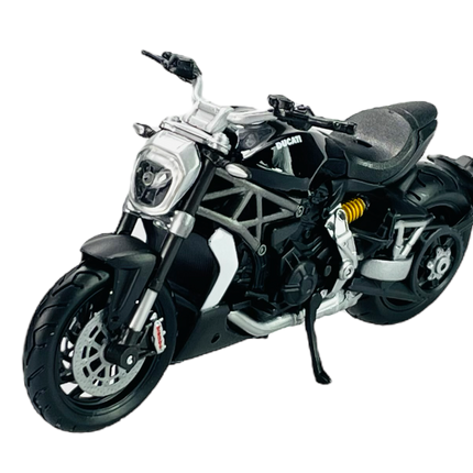 1:18 scale diecast Ducati model motorcycle in black with realistic details