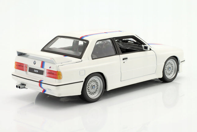 https://a.allegroimg.com/original/11acf5/4c986f5a4bf0831a32cc50ef94fa/BMW-M3-E30-E30-1988-Bburago-1-24-1-24-21100-Wh-Metalowy-Model-Samochodu-Kod-producenta-21100-21100Wh-21100W-18-21100WT