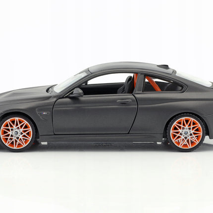 https://a.allegroimg.com/original/118afb/c9fea7bf44e1bf780755f1c5f0d4/BMW-M4-GTS-Coupe-F82-2016-Racing-Maisto-1-24-31246-Szary-Model-Samochodu-Kod-producenta-MAI31246-31246
