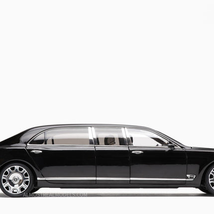 https://www.mydiecastcars.com/wp-content/uploads/2020/03/Bentley-Mulsanne-Grand-Limousine-black-almost-real-3w.jpg